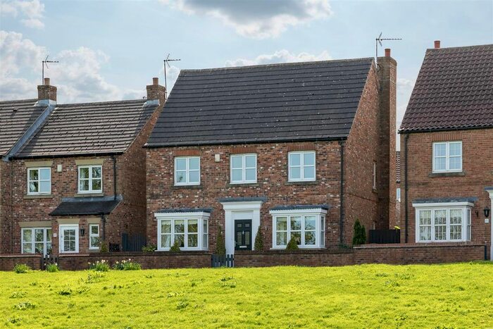 5 Bedroom Detached House For Sale In Mere Grange, Fridaythorpe, Driffield, YO25