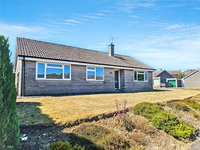 3 Bedroom Bungalow For Sale In Abbey Close, Curry Rivel, Langport, Somerset, TA10