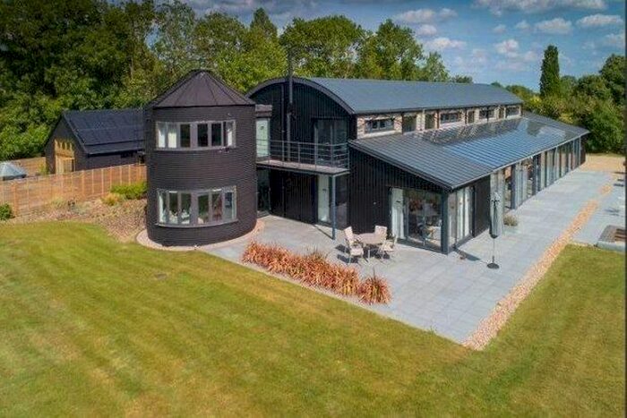 2 Bedroom Barn Conversion To Rent In Bourn Road, Cambridge, CB23