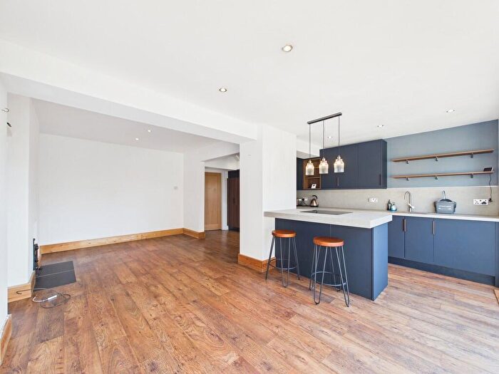 4 Bedroom Terraced House To Rent In Rowan Avenue, Hove, BN3