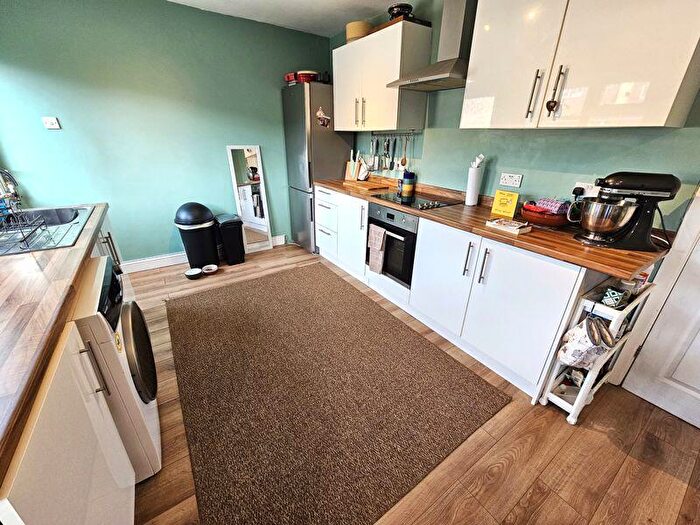 3 Bedroom Terraced House For Sale In Grimsbury Road, Kingswood, Bristol, BS15