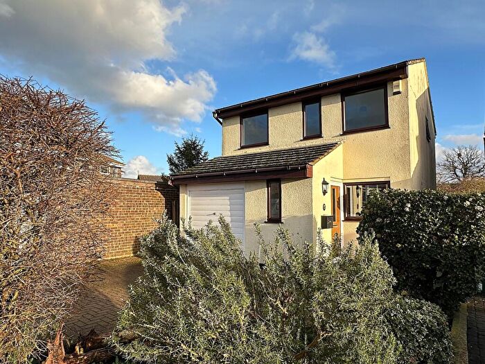 3 Bedroom Detached House To Rent In Chatley Road, Great Leighs, CM3