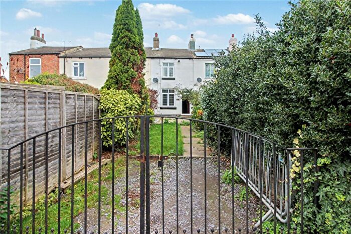 2 Bedroom Terraced House For Sale In South View, Leeds, West Yorkshire, LS15