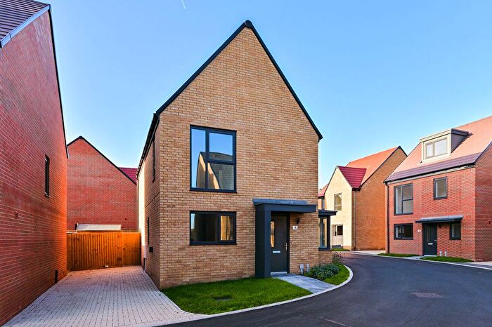 3 Bedroom Detached House For Sale In Saffron Walden, CB10