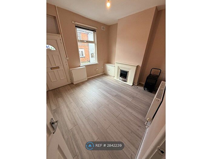 2 Bedroom Terraced House To Rent In Vincent St, Stoke-On-Trent, ST1