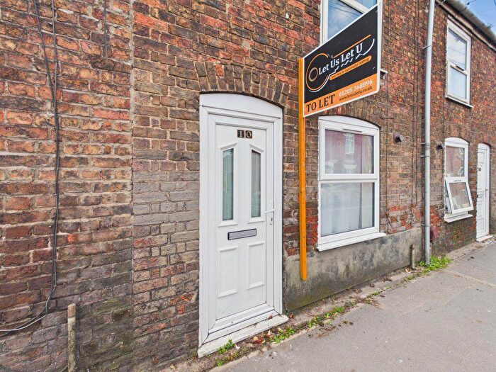 2 Bedroom Terraced House To Rent In Fydell Street, Boston, Lincolnshire, PE21