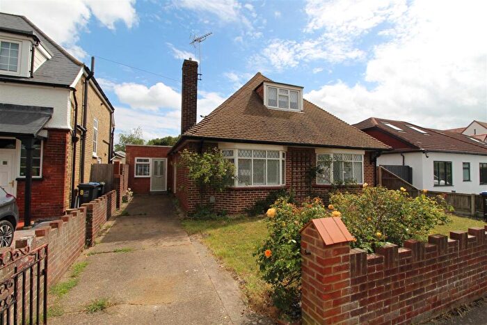 4 Bedroom Detached Bungalow For Sale In Stanley Road, Broadstairs, CT10