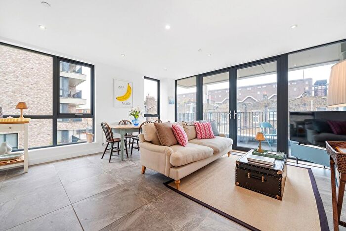 2 Bedroom Flat For Sale In Coal Lane, SW9