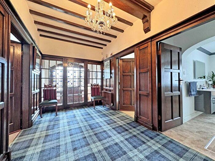 4 Bedroom Detached House For Sale In Victoria Road West, Thornton-Cleveleys, FY5