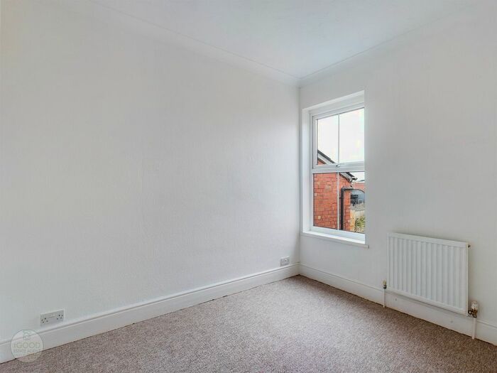2 Bedroom Terraced House For Sale In Grandstand Road, Hereford, HR4