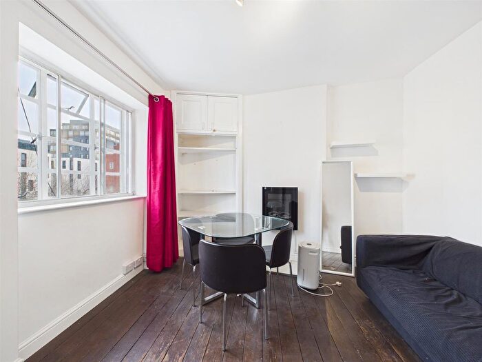 1 Bedroom Flat To Rent In Evelyn House, Greatorex Street, Whitechapel, E1