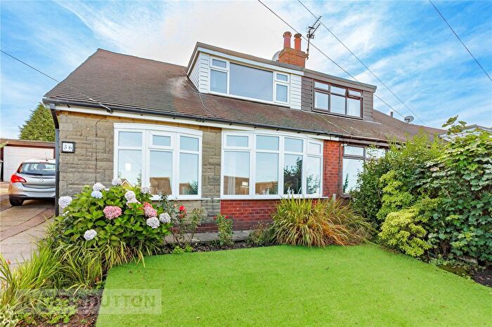 3 Bedroom Semi-Detached House For Sale In Den Hill Drive, Springhead, Saddleworth, OL4
