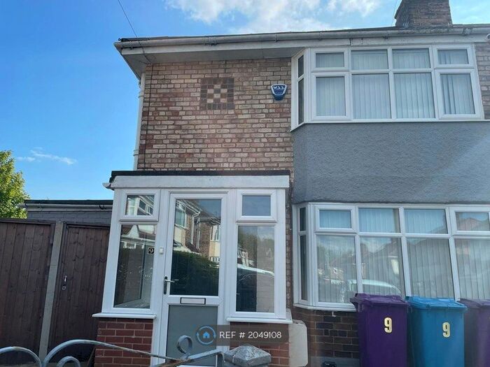 3 Bedroom Semi-Detached House To Rent In Hildebrand Close, Liverpool, L4