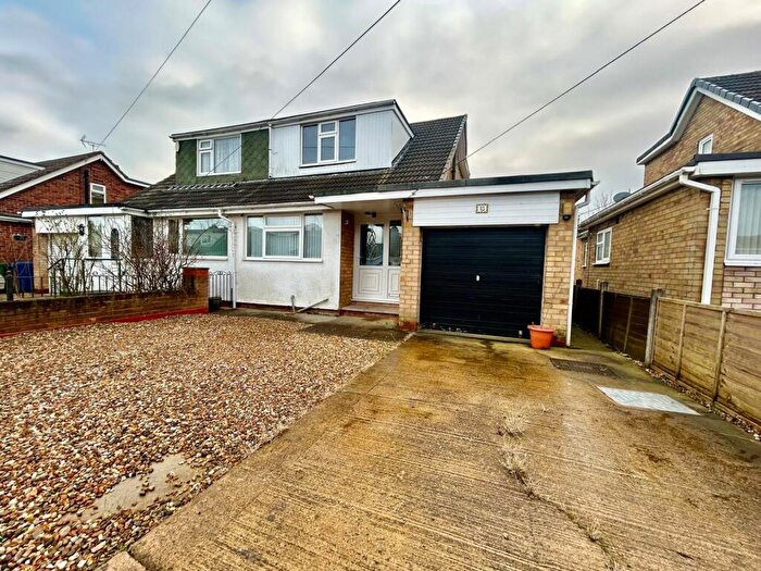 3 Bedroom Semi-Detached House To Rent In Lime Tree Avenue, Beverley, East Riding Of Yorkshire, HU17