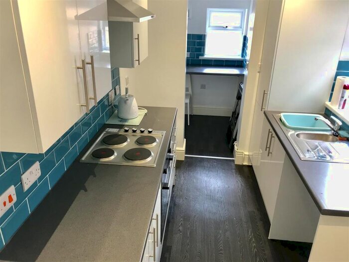 3 Bedroom Property To Rent In Leek Road, Stoke-On-Trent, ST4