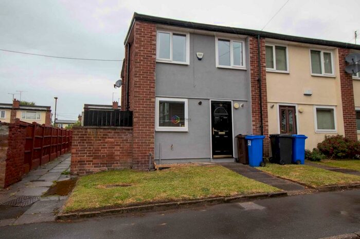 3 Bedroom Terraced House To Rent In Gervase Avenue, Sheffield, S8