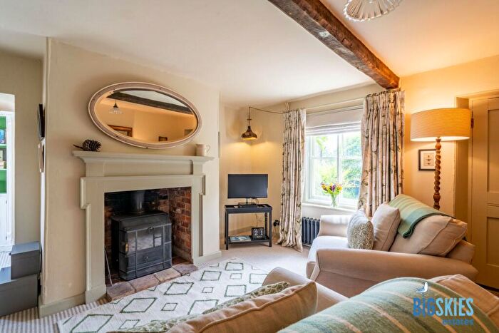 1 Bedroom Cottage For Sale In The Street, Swanton Novers, NR24