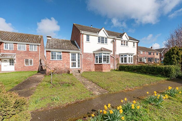 3 Bedroom Semi-Detached House For Sale In The Street, Syderstone, PE31