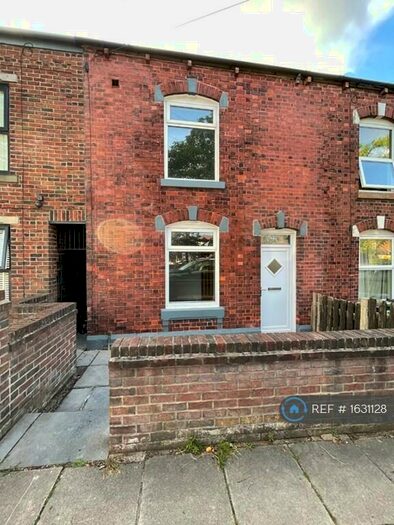 3 Bedroom Terraced House To Rent In Wood Lane, Ashton-Under-Lyne, OL6