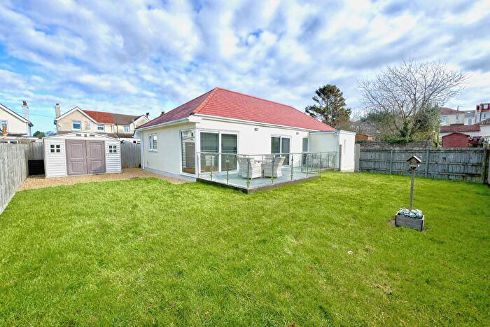 3 Bedroom Detached Bungalow For Sale In Whitleigh Villas, Crownhill, Plymouth, PL5