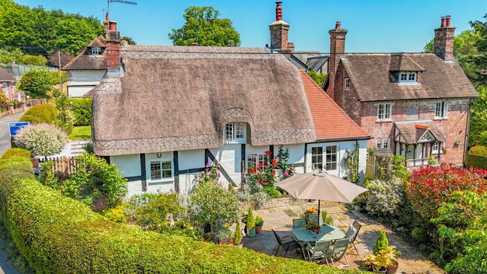 2 Bedroom Cottage For Sale In Witchampton, Wimborne, BH21