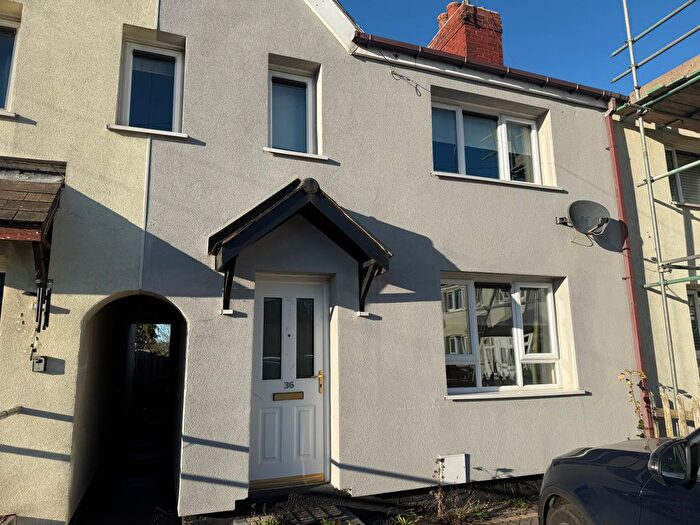 2 Bedroom Property To Rent In St. Giles Road, Willenhall, WV13