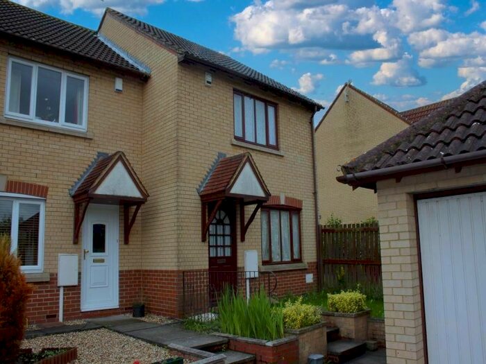 3 Bedroom Semi-Detached House To Rent In Hoathly Mews, Kents Hill, Milton Keynes, MK7