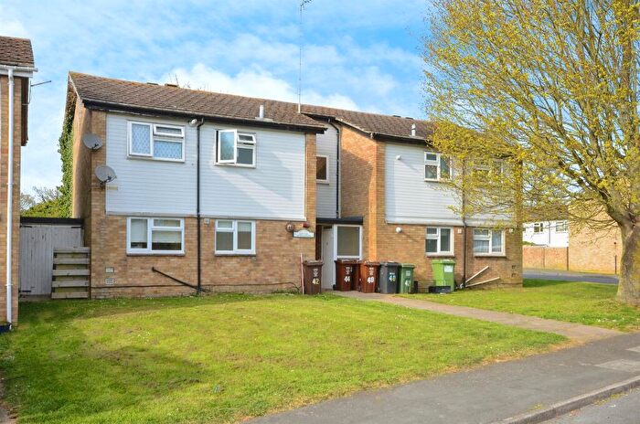 1 Bedroom Flat For Sale In Down Edge, Redbourn, St. Albans, AL3