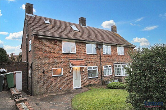 4 Bedroom Detached House To Rent In Downland Way, Epsom, KT18