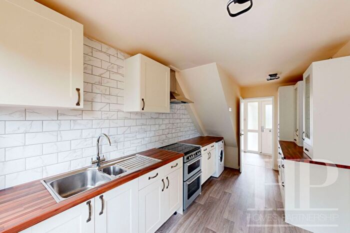 3 Bedroom Terraced House To Rent In The Birches, Crawley, RH10