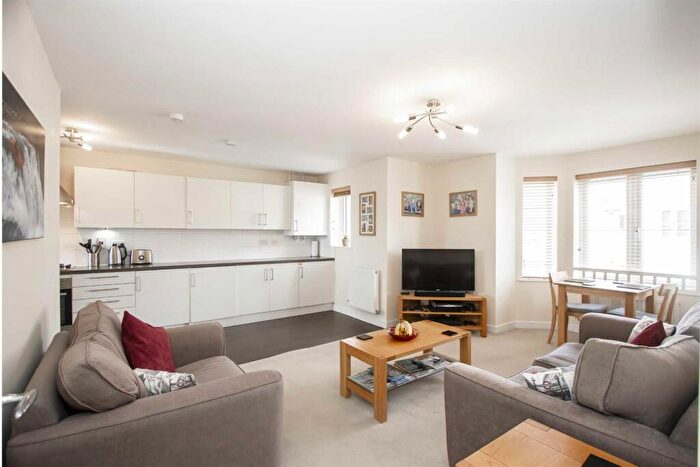 2 Bedroom Apartment To Rent In Fonda Meadows, Oxley Park, MK4