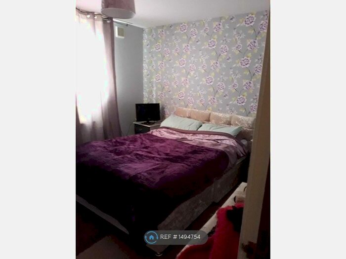2 Bedroom Flat To Rent In Church Close, Carlisle, CA1