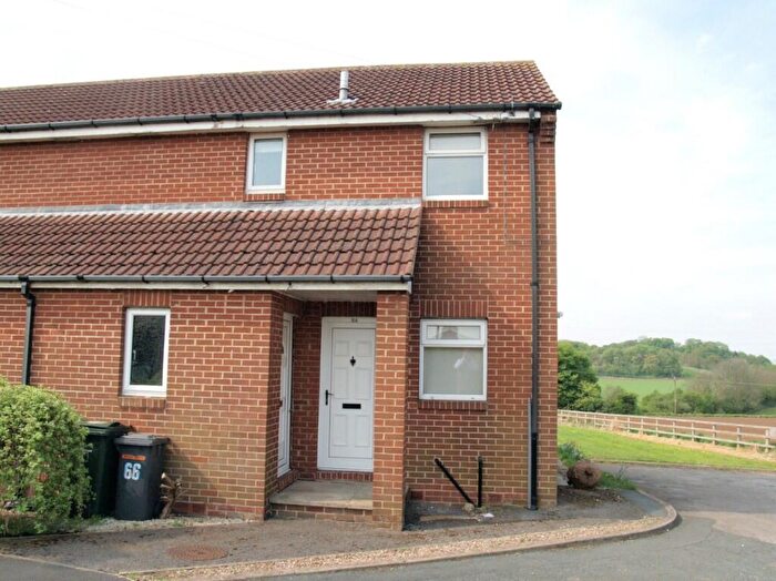 1 Bedroom Flat To Rent In Kelcbar Close, Tadcaster, North Yorkshire, LS24