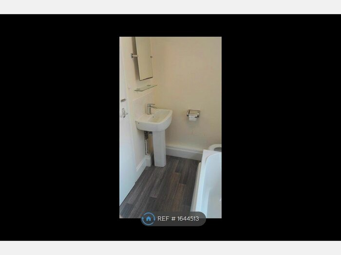 3 Bedroom Terraced House To Rent In Weston Park Road, Plymouth, PL3