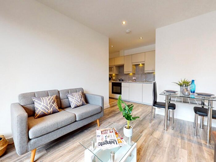 1 Bedroom Apartment To Rent In Apt, Hyde Terrace #, LS2