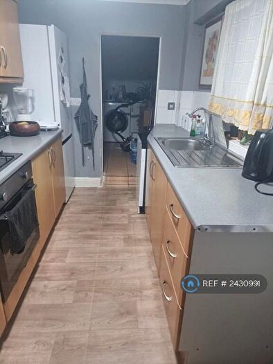 3 Bedroom Terraced House To Rent In Eastfield Road, Peterborough, PE1