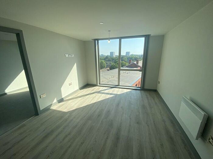 2 Bedroom Apartment To Rent In Jq Rise, Goodman Street, B1