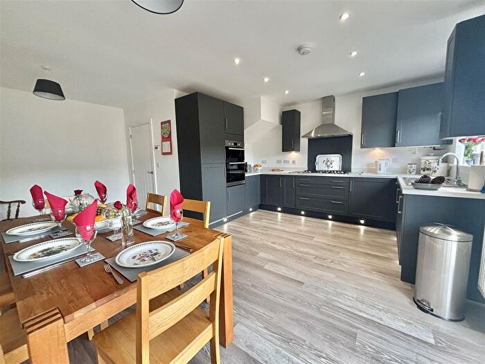 4 Bedroom Semi-Detached House For Sale In Ffordd Picton Tuberville, Sketty, Swansea, SA2