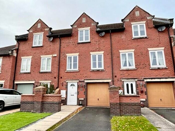 3 Bedroom Town House To Rent In Rean Meadow, Tattenhall, CH3