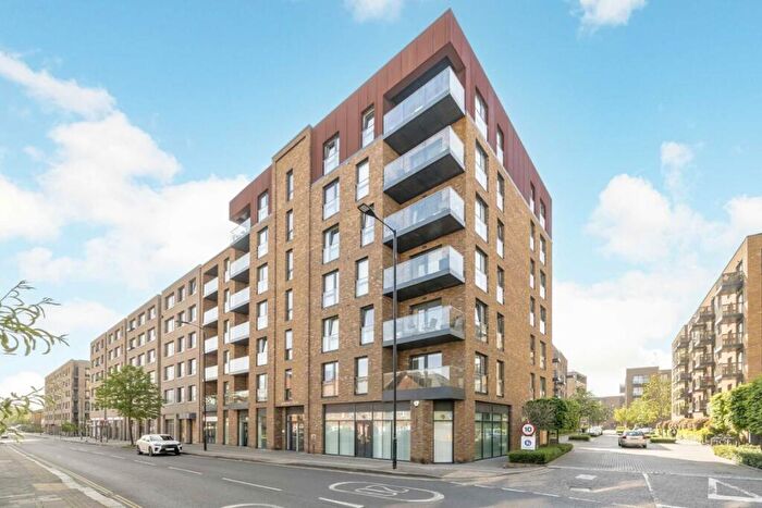 2 Bedroom Flat For Sale In Plough Way, Surrey Quays, SE16