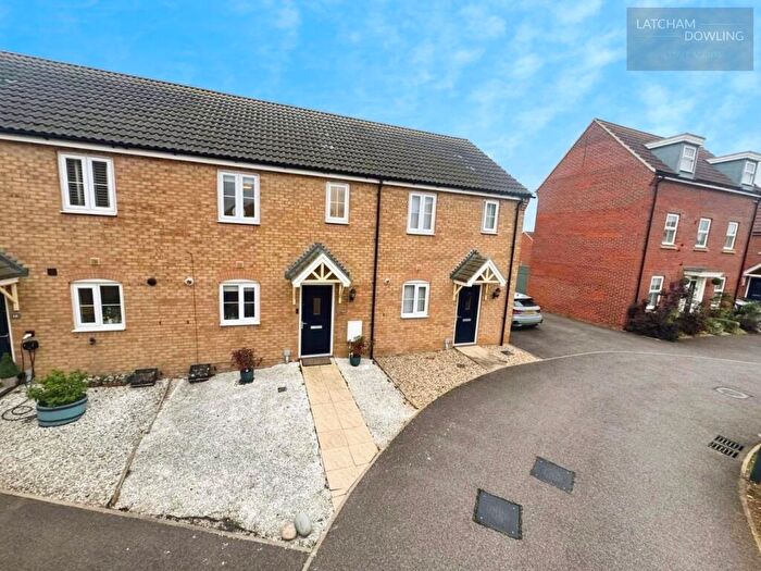 2 Bedroom House For Sale In Darlow Court, Gamlingay, SG19