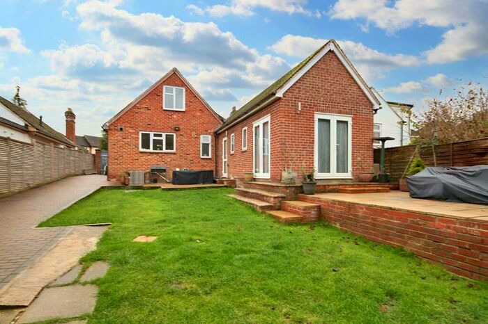 6 Bedroom Detached House For Sale In London Road, Wheatley, OX33