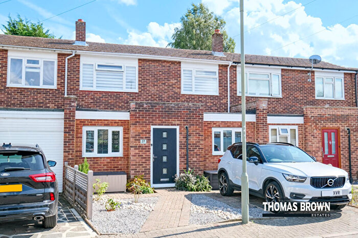 3 Bedroom Terraced House For Sale In Mungo Park Way, Orpington, BR5