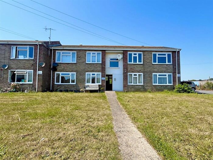 1 Bedroom Flat For Sale In Chesil View, Weymouth, DT4