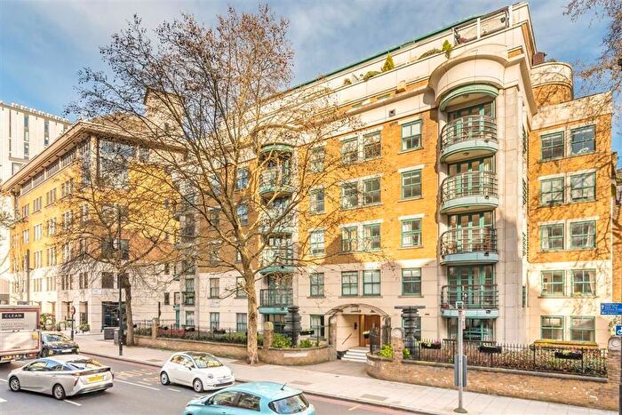 2 Bedroom Flat For Sale In Old Marylebone Road, London, NW1
