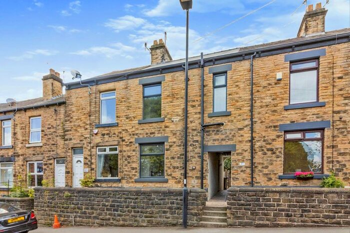 3 Bedroom Terraced House To Rent In Dykes Hall Road, Sheffield, South Yorkshire, S6