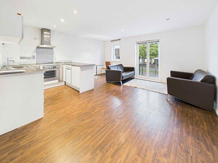 1 Bedroom Apartment To Rent In Station Apartments, Crossgates, LS15