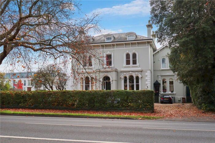 1 Bedroom Flat To Rent In Lansdown Road, Cheltenham, GL50