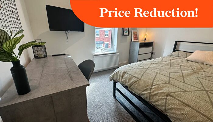 4 Bedroom Terraced House To Rent In West End // Derwent St // Bed // Sept, LN1