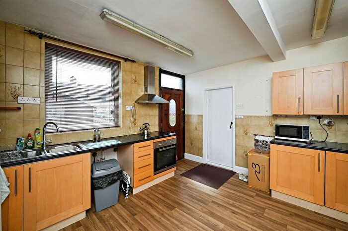 3 Bedroom Detached House For Sale In Albion Street, Ripley, DE5